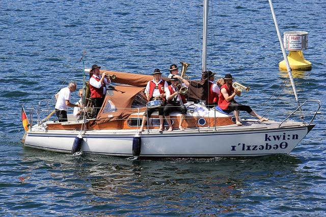 不如说是对 不如说是对